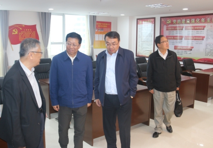 青海省副省長、省國資委黨委書記、主任王黎明，蒞臨省物產集團調研指導工作